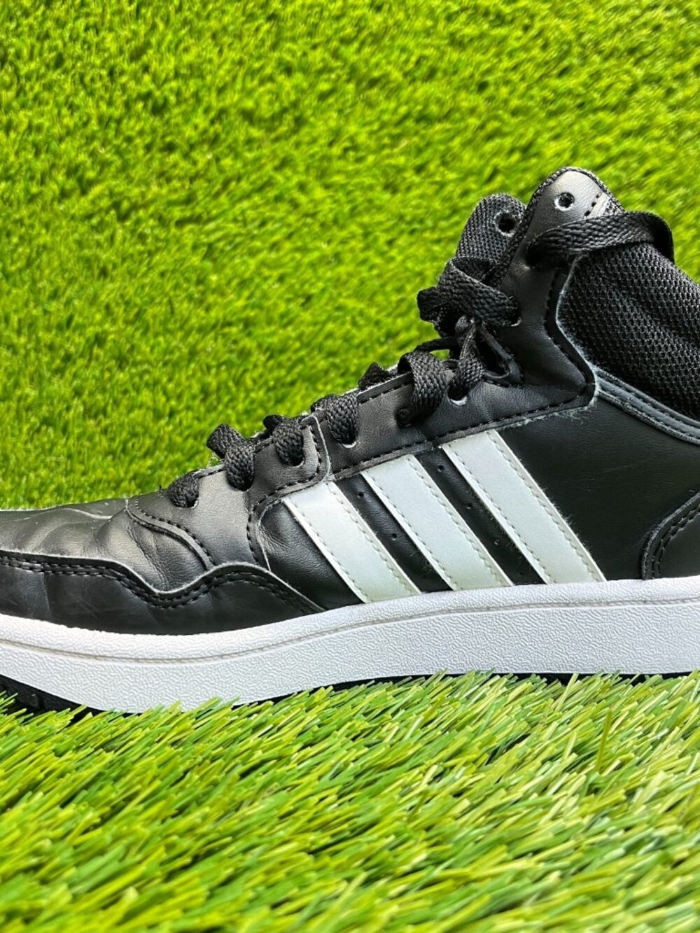 Adidas Hoops Mid 3.0 Boys Size 3Y Black White Athletic Basketball Shoes Sneakers - Picture 2 of 10